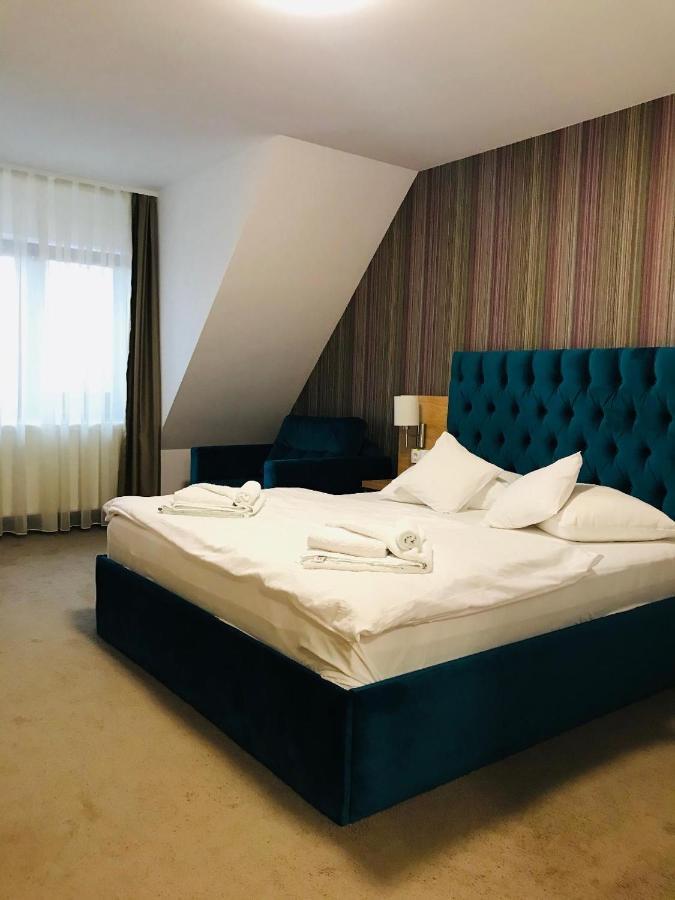 Vila Turistica Principesa Margareta Beius Exteriör bild